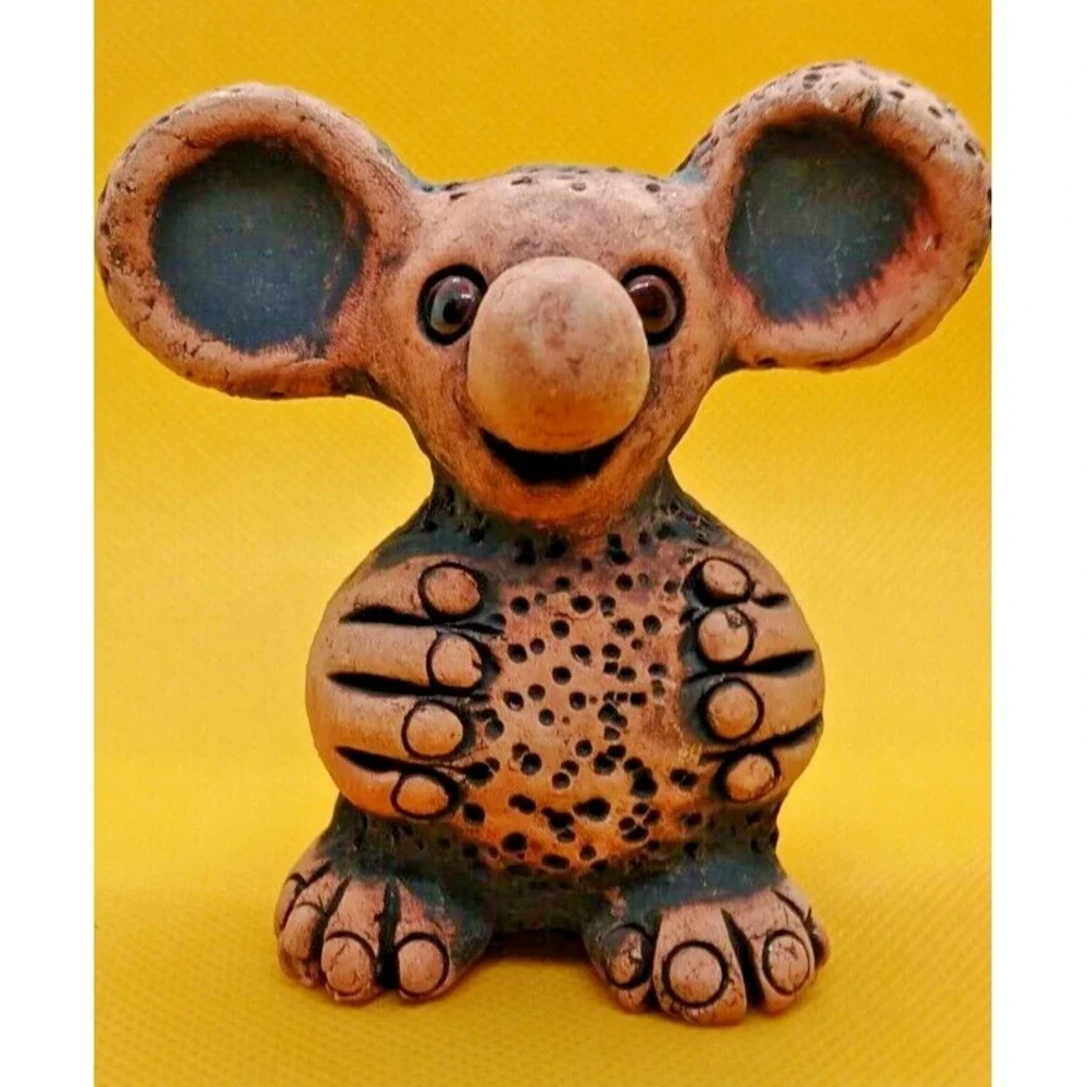 Hand Made Art Potter Sea creature coral body big ears palms Handmade Adorable!